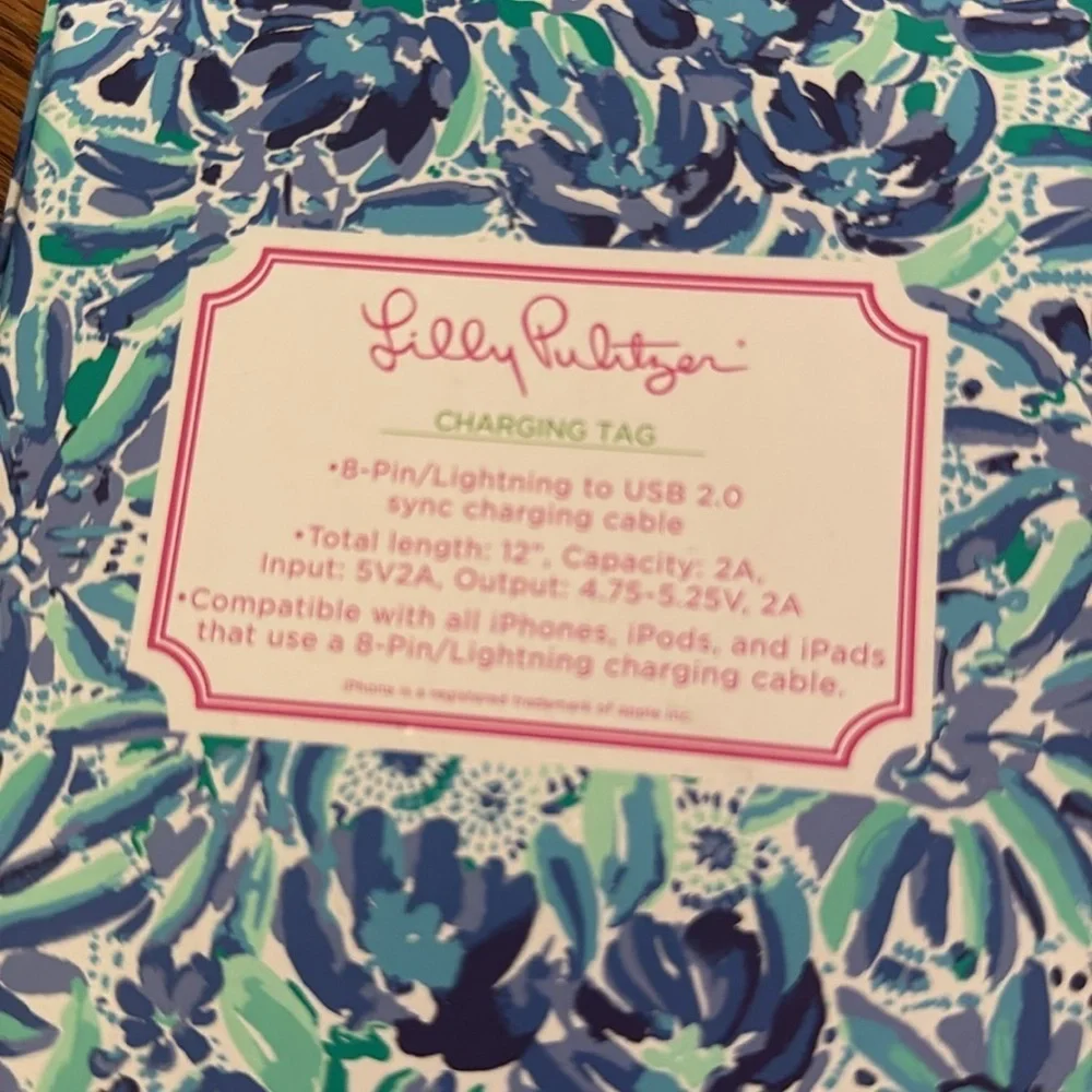Lilly Pulitzer charging tag in high maintenance print NWT in box